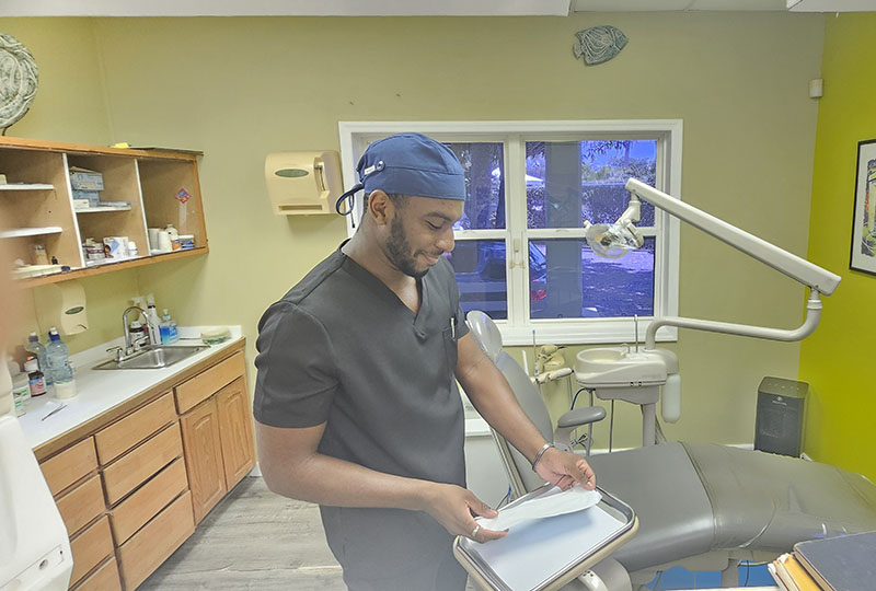 Dental Care Clinic, Dr. Marshall   Associates | Oral Cancer Screening, Teeth Whitening and Night Guards
